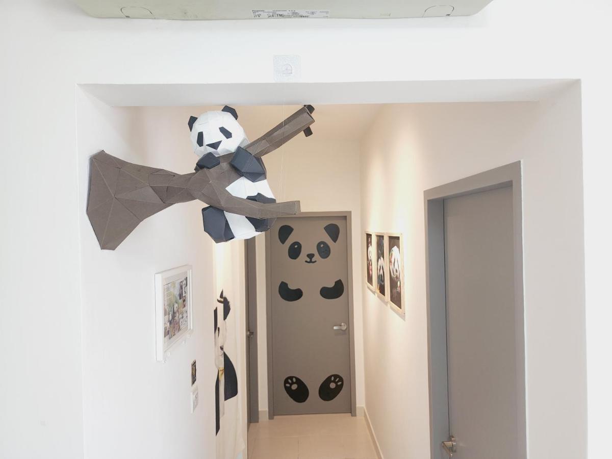 Teluk Panglima GarangNetflix Panda House 3B2R Rimbayu Kota Kemuning With Atari Gamesアパートメント エクステリア 写真