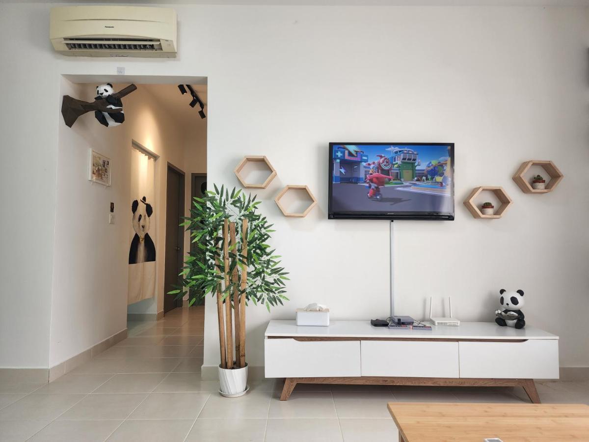 Teluk Panglima GarangNetflix Panda House 3B2R Rimbayu Kota Kemuning With Atari Gamesアパートメント エクステリア 写真